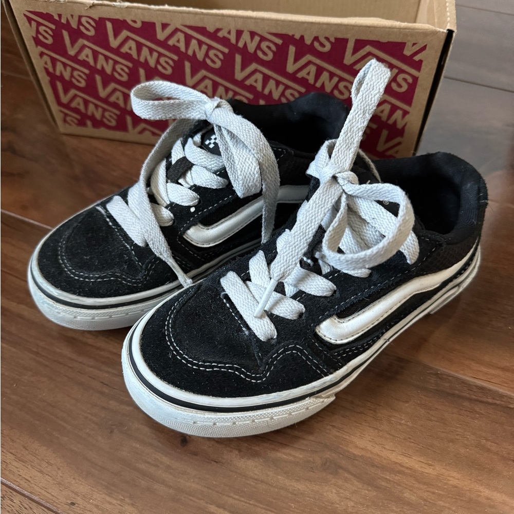 Vans Black and White Calderone Sneakers size 13.5Y